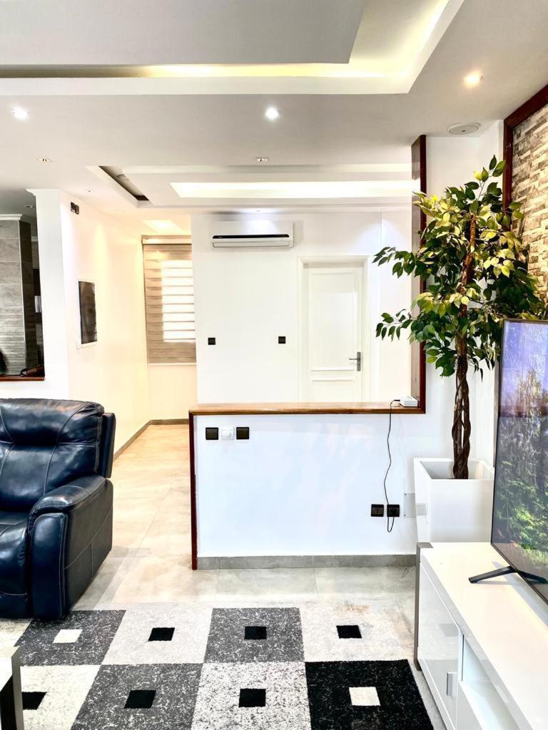Luxury Suites Chester One ダカール エクステリア 写真