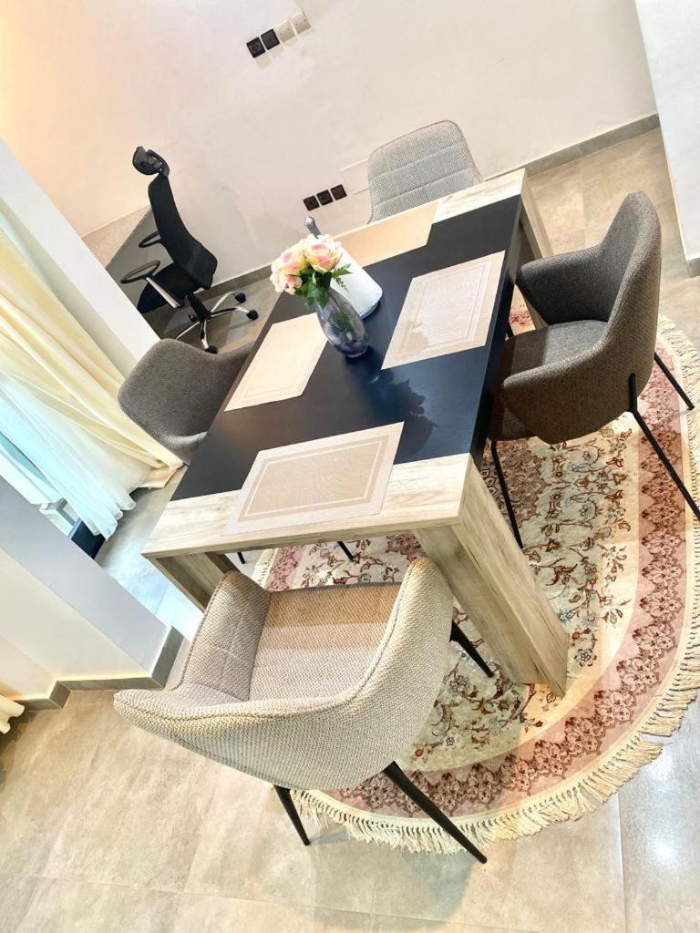 Luxury Suites Chester One ダカール エクステリア 写真